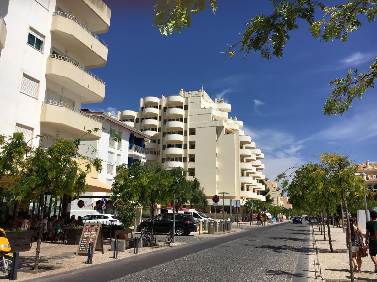 Apartamento T1 Com Piscina E Vista Mar - Praia Da Rocha Portimão Dış mekan fotoğraf