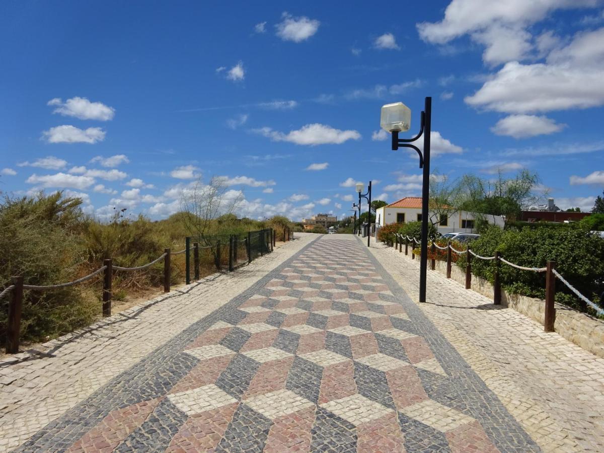 Apartamento T1 Com Piscina E Vista Mar - Praia Da Rocha Portimão Dış mekan fotoğraf